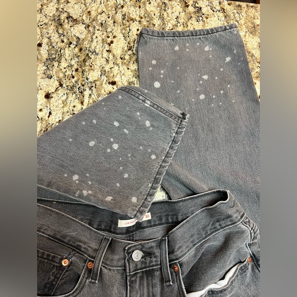 Levi Jeans - Picture 2 of 3